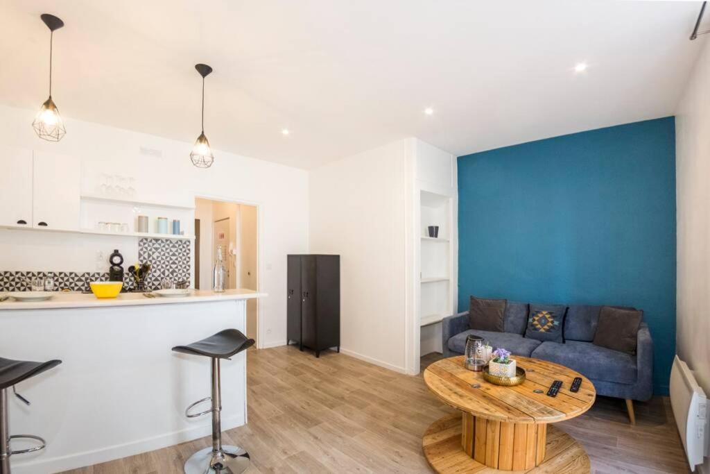 L'Escale - Topdestination-Bourg - Centre Ville - Classe 3 Etoiles Bourg-en-Bresse Exterior foto